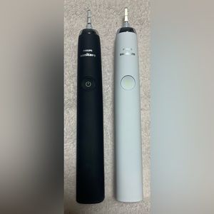 Philips Sonicare DiamondClean electric toothbrush